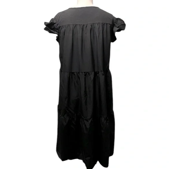 3 LEFT! ❤️ NEW! Black Poplin Tiered Flutter Sleeve Dress - Picture 7 of 9